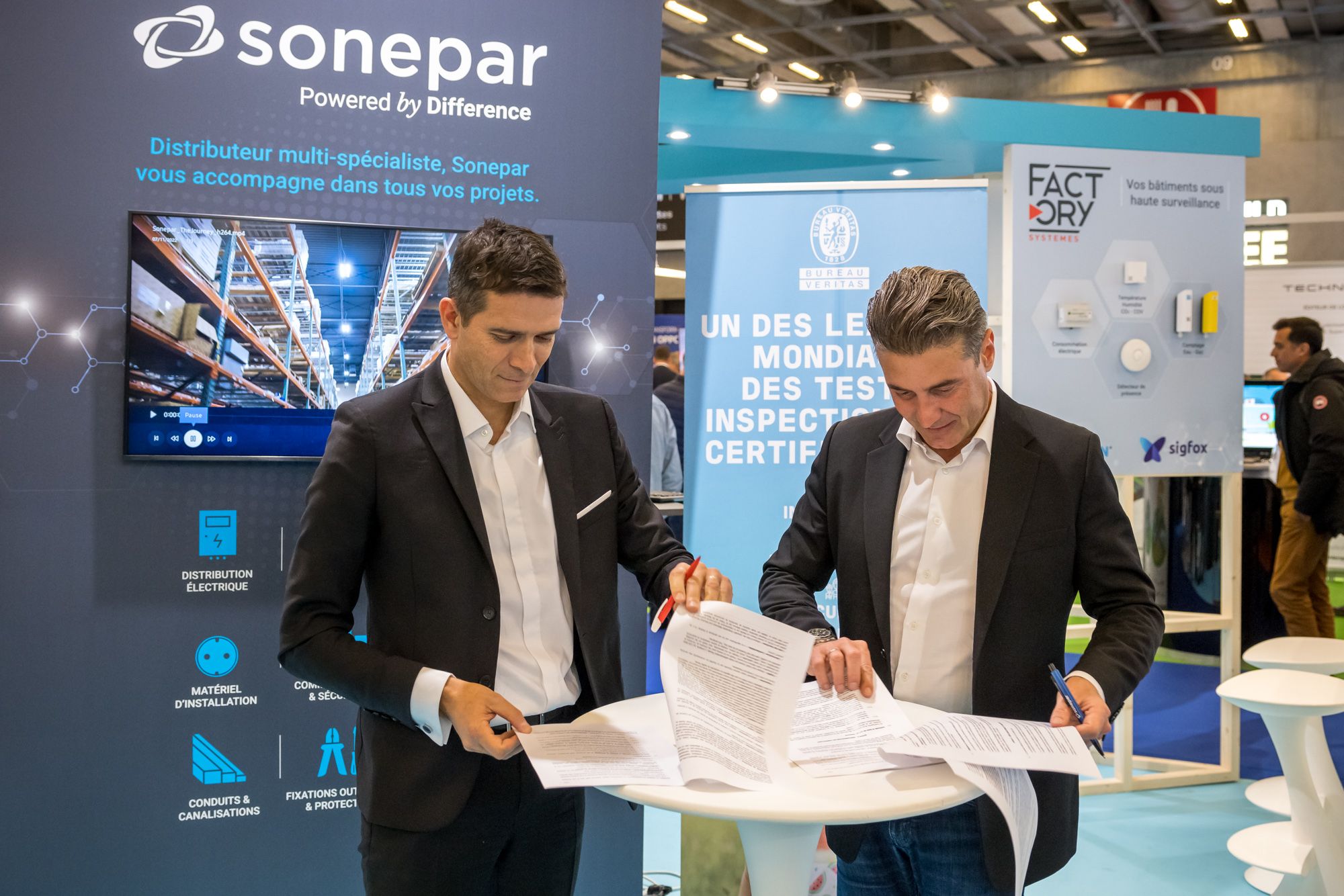 SONEPAR et BUREAU VERITAS allient leurs efforts pour répondre aux enjeux énergétiques des bâtiments tertiaires