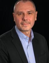 Portrait de Jean-Frédéric Heinry, président de Cogedim Entreprise, qui a supervisé la renaissance de l'immeuble Kosmo.